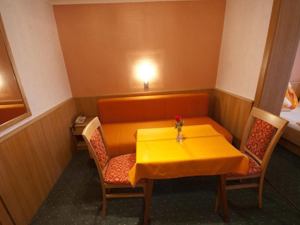 Pension Miracle Zell am See Extérieur photo