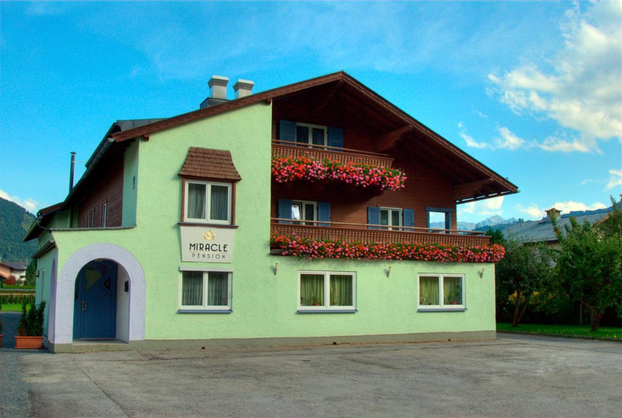 Pension Miracle Zell am See Extérieur photo